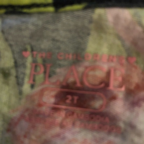 OK there’s five different outfits to choose from - Picture 11 of 15